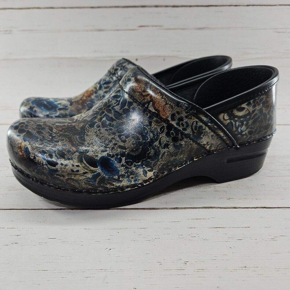 Dansko Shoes Womens Size 40 Beige Blue‎ Floral Paisley Slip On Clogs US 9.5-10